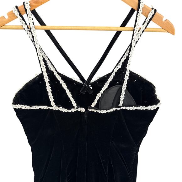 Nadine 90s Black Velvet White lace Crochet V Neck Prom Evening Dress Women 13 - Picture 6 of 13